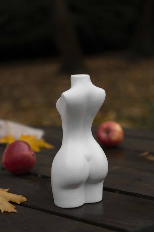 Ljusstake - Femina helfigur hvit 23,5cm