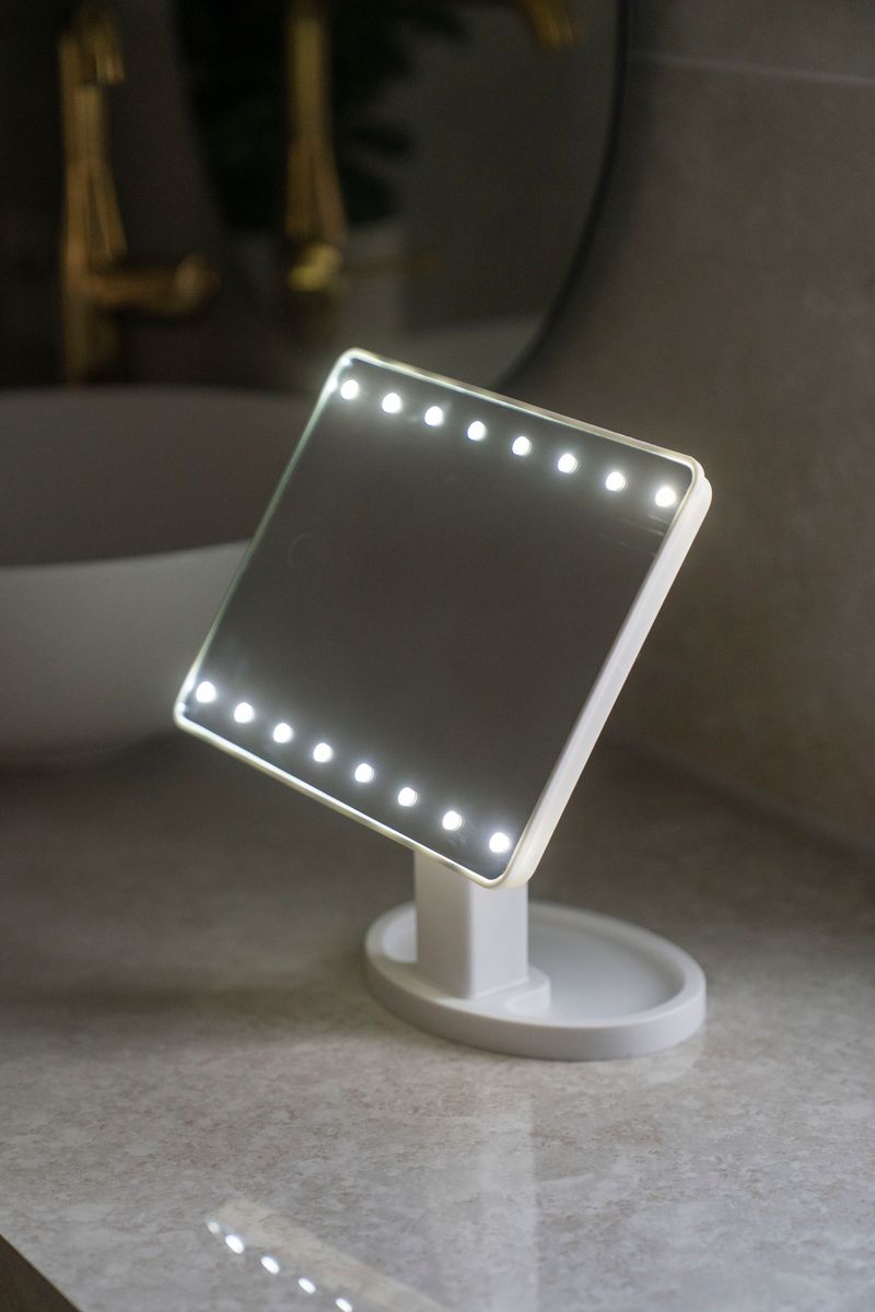 LED Sminkspegel Fyrkantad