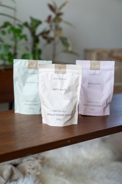 Huvudbild Daybreak Badsalt - Vanilla Sandalwood